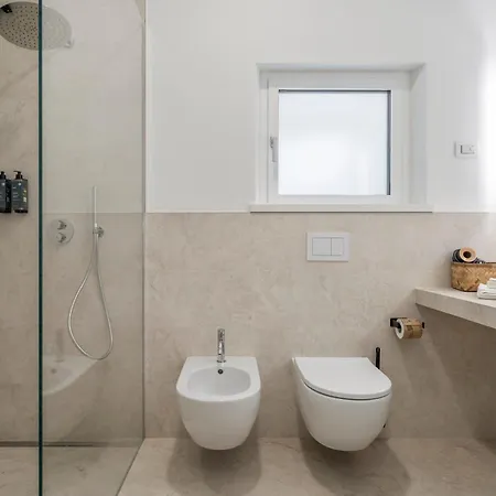 The View Boutique - Adults Only فندق مبيت وإفطار كافايون فيرونيسي