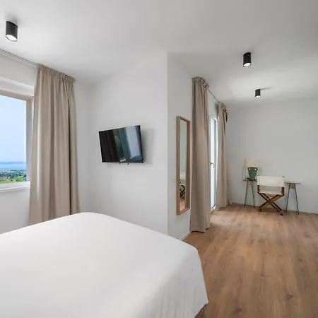 The View Boutique - Adults Only فندق مبيت وإفطار 4*