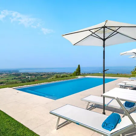 The View Boutique - Adults Only فندق مبيت وإفطار 4*